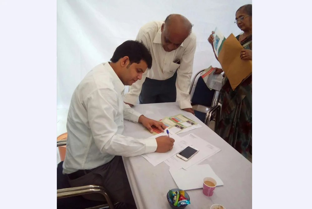 Dr. Mukesh Aswal